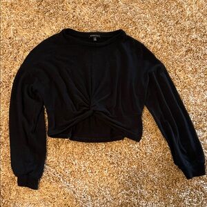 Beyond Yoga Black Twist Front Crop Top